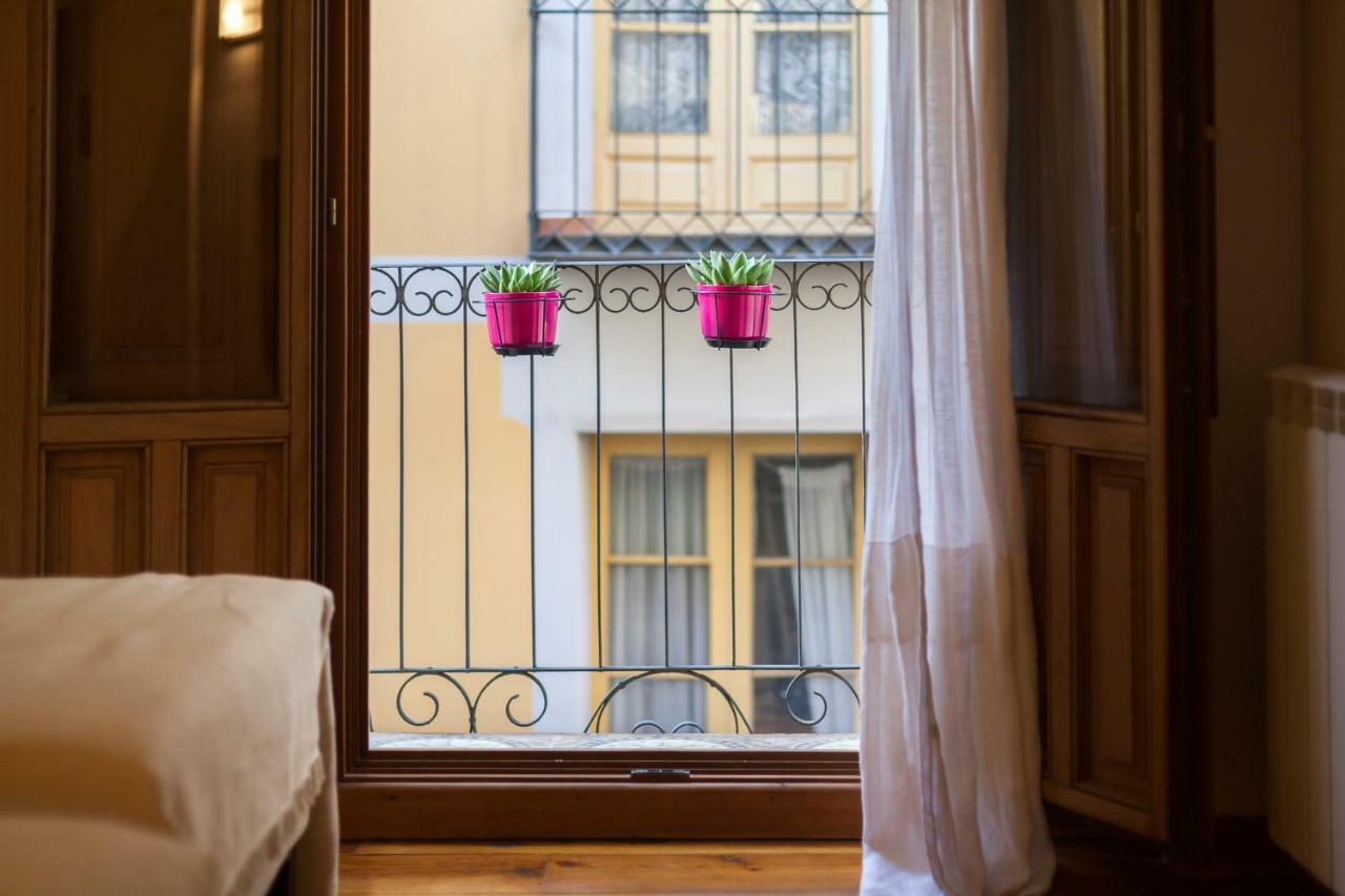 Casa Malvasia Logrono Luaran gambar